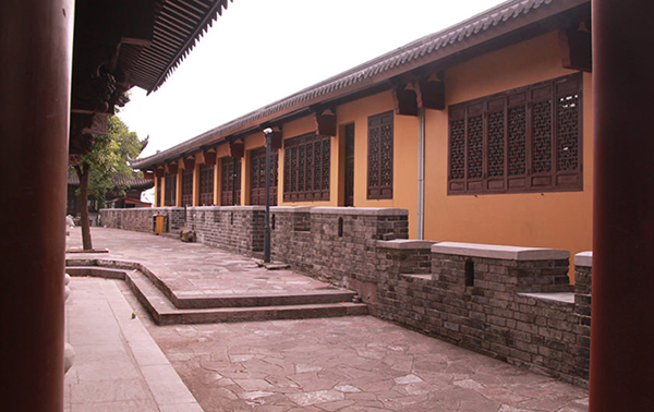 寺廟設(shè)計(jì)案例的實(shí)地考察與學(xué)習(xí)